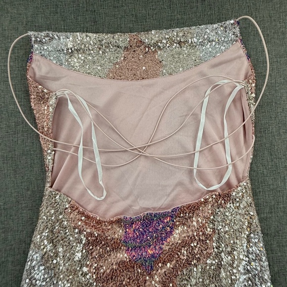 B. Darlin Sequin Dress Party, Club, Cocktail Event Large Lined Strappy Open Back - Picture 11 of 13